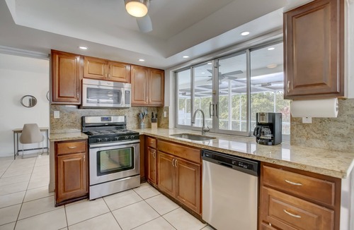Sunrise Villa | Sunrise Family Haven: Private Pool & Scenic Vistas