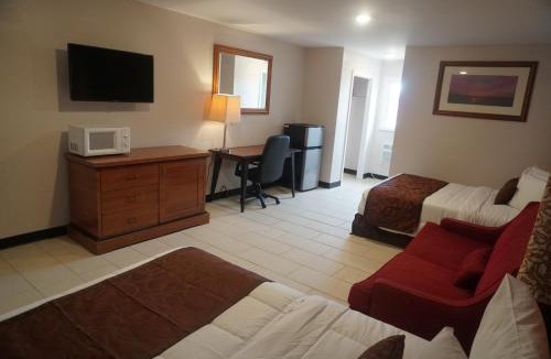Wildwood Hotel | Sunrise Inn