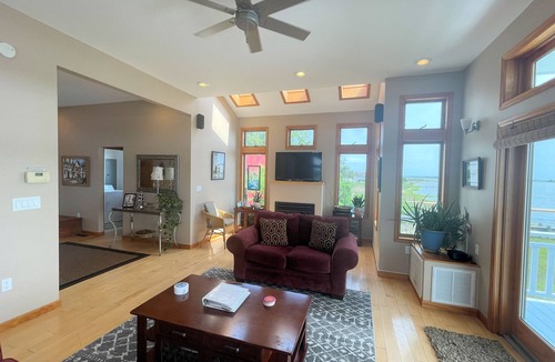 Deep Hole House | Sunrise Over Little Oyster Bay - 4BR Waterfront home with decks & pier.