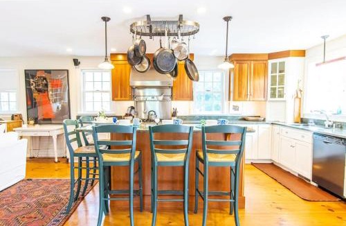 Truro House | Sunroom 1 3 Miles to Longnook Beach