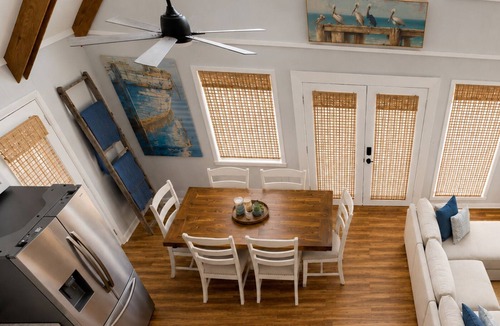 The Point House | Sunset Hammock Oasis on The Point 2-Min Walk to Beach & Sunsets Emerald Isle