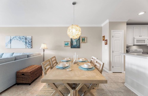 Sunset Island House | Sunset Island 6 Fountain Drive East, Unit 3B
