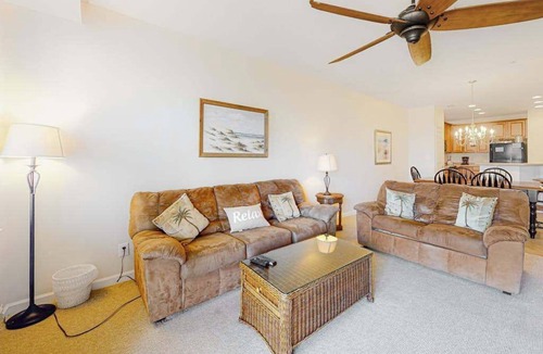 Sunset Island Condo | Sunset Island Condo w/AC, Private W/D, Free WiFi, Shared Pools - Walk to Beach