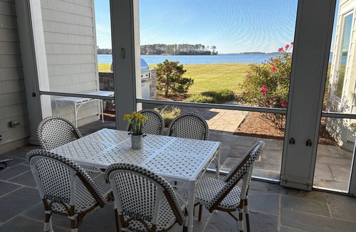 Royal Oak House | Sunset Shores | an ESVR property