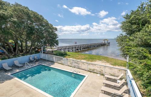 Monteray Shores House | Sunset Sonata - Corolla, Monteray Shores, Soundfront, Pool, Pool Table, Pets OK, Community Amenities