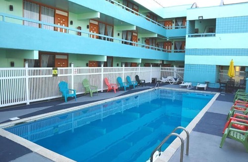 Wildwood Villa | Superb 6-bedroom villa with WiFi in Wildwood