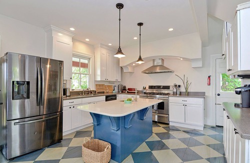 Rockport House | Sur la Mer: Ocean views in Rockport