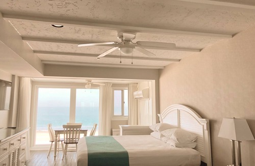 Dewey Beach Hotel | Surf Club Oceanfront Hotel