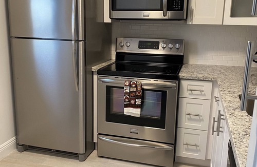 Surfside Apartment | Surfside/Bal Harbor Oceanview Studio Apt