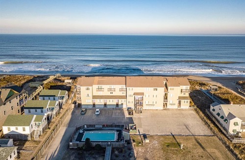 Kill Devil Hills Condo | SW7 Seventh Heaven Oceanfront Community Pool