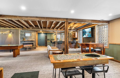 North Bay House | Sylvan Beach Sanctuary - Spacious 4-bedroom house in amazing Blossvale with AC