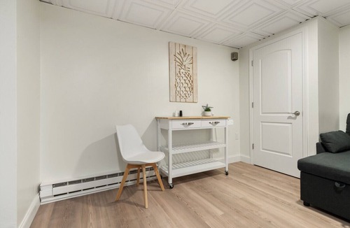 Sylvan Beach Bed & Breakfast | Sylvan Beach Studio | The Beachside Co. Suite #1
