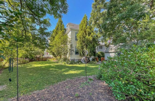 Cape Charles House | Tazewell House Estate with Wraparound Porch