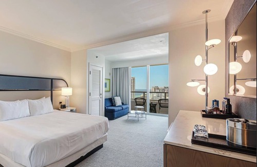 Mid Beach Resort | Terrace JR Suite Oceanfront Resort Fontainebleau Tresor Spa Bikes Included