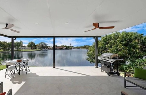 Miami Lakes House | Terrific 5-bedroom house in Miami Lakes.