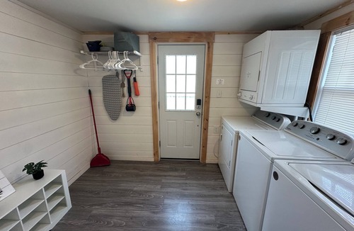 Georgetown House | The 1934 Farmhouse - close to the beaches