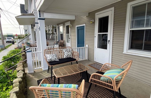 Ocean Grove House | THE ALBERT- 6 Mins Walk to Beach & Main Ave, 6 Beach Passes, Pet Friendly