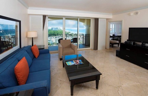 Central Beach Resort | The Atlantic Hotel and Spa 1 Bedroom Ocean View Suite