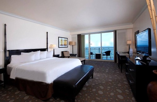 Central Beach Resort | The Atlantic Hotel and Spa 1 Bedroom Oceanfront large luxurious Suite