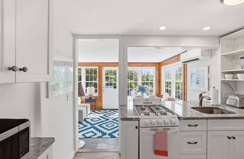 Centerville House | The Beach House 946-Cv: Beach Cottage Times Three near Craigville Beach