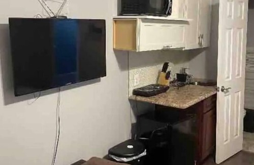 Forest Hill Apartment | The Bloomfield #669