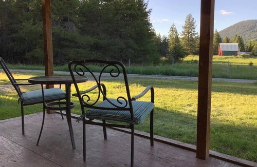 Bonners Ferry House | The Breezy House