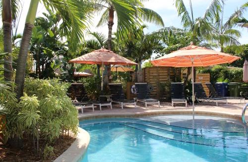 Wilton Manors Resort | The Cabanas Guesthouse & Spa - Gay Resort catering to Gay Men