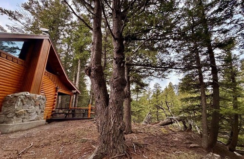 East Glacier Park House | The Cabin at Griffin Falls