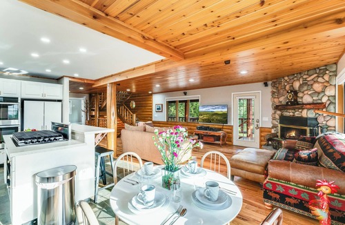 Whitefish Ski Chalet | The Chalet at North Star Ranch - Secluded 40 Acres
