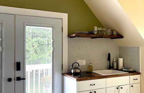 Hammondsport Apartment | The Champlin Carriage House at Keuka Lake