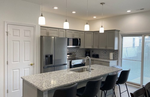 Norfolk House | The Chesapeake Gray Historical Waterside District 20 mins to Oceanfront