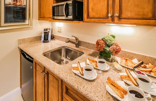 West Yarmouth Apartment | The Cove at Yarmouth Resort