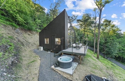 Stanley House | the denhaus