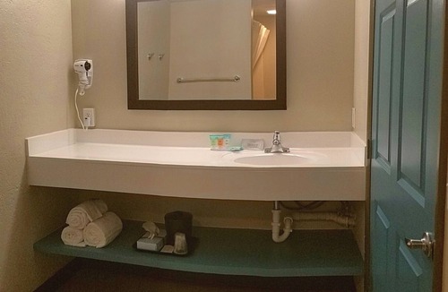 Ann Acres Hotel | The Dunes Rehoboth Beach