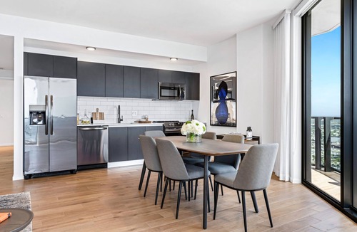 Downtown Miami Hotel | The Elser Hotel Miami