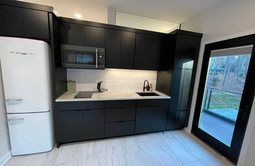 North Chesterfield Apartment | The Enchanted Studio