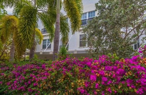 South Pointe Apartment | The Fountain 202 - One Bedroom Condominium