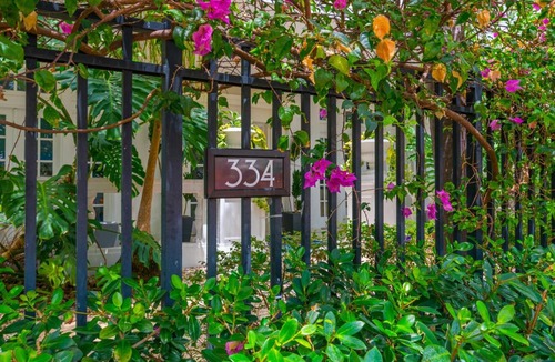 South Pointe Apartment | The Fountain 301 - One Bedroom Condominium