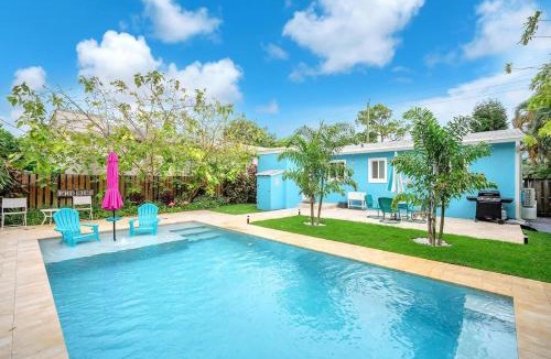 Wilton Manors House | The Frolics -Stunning Wilton Manors Pool Home
