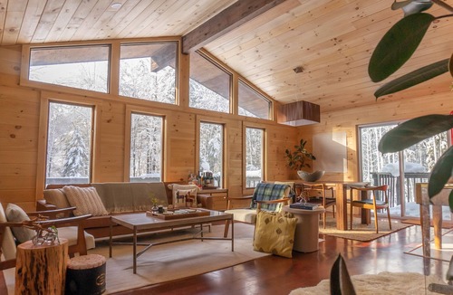 Edgewood Cabin | The Garden House - Ski Hunter & Windham