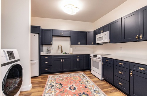 Onancock Apartment | The Glick - Short Stays on Market