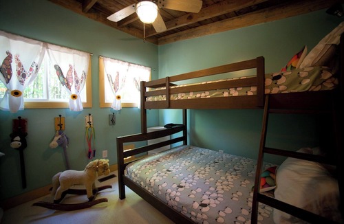 Charles City Bed & Breakfast | The Henhouse at Peace Hill Farm