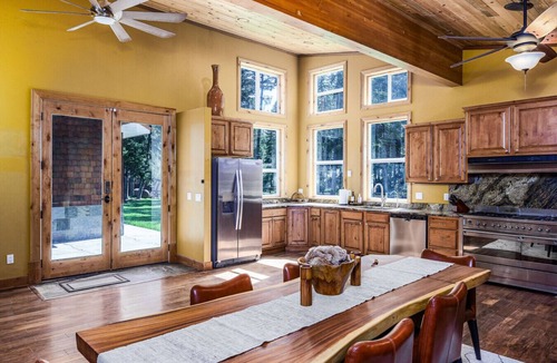 Kalispell House | The Hidden Draw Retreat