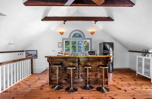 Ipswich House | The Ipswich Inn