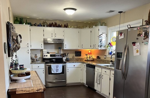 Virginia Beach House | The Love Shack, 6 NIGHT MINIMUM, no additional fees