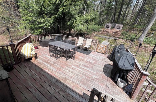 Warren House | The Mountain Laurel Overlook - Hike, Swim, Shop, Eat, Drink, Relax & More!