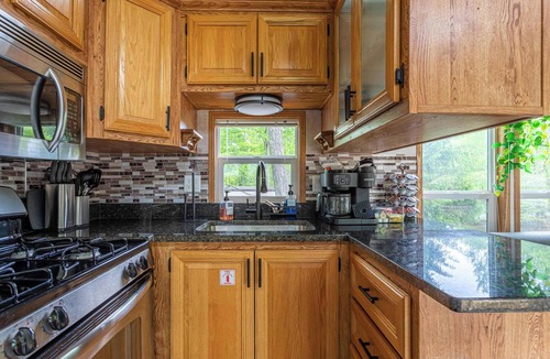 Gouldsboro House | The Nook Tiny Home Fire Pit Close to Lake