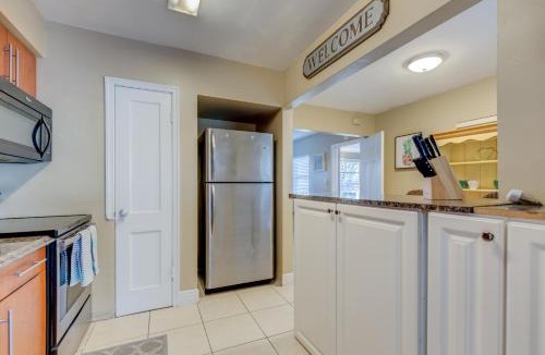 Edgewood House | The oasis near the cruise & airport - By Avi