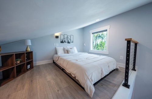 Lakeside Resort | The Overlook at Flathead Lake 5 Homes + Venue