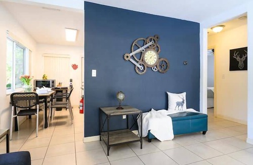 River Oaks House | The peacock villa, private backyard, in FTL